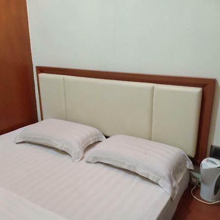 Tc Inn Business Hotel @ Seri Kembangan Kültér fotó