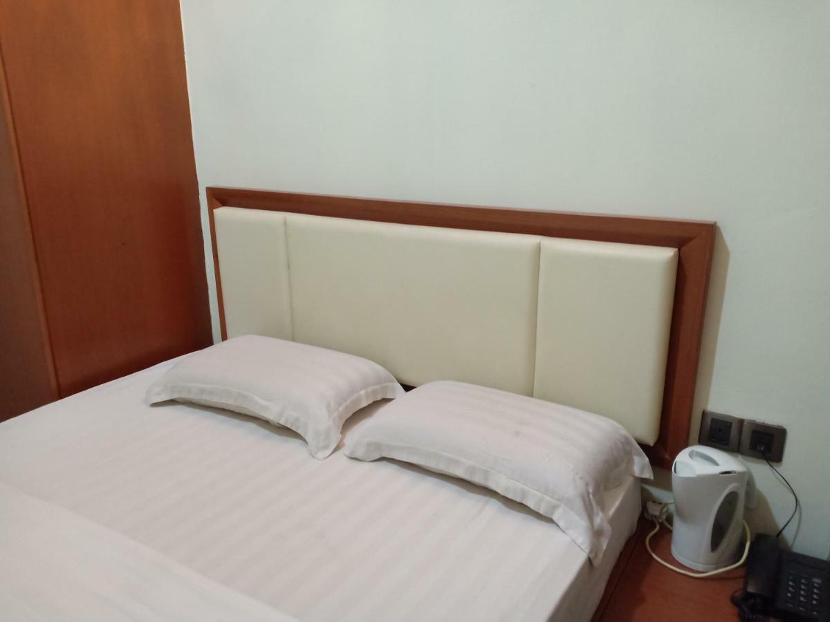 Tc Inn Business Hotel @ Seri Kembangan Kültér fotó