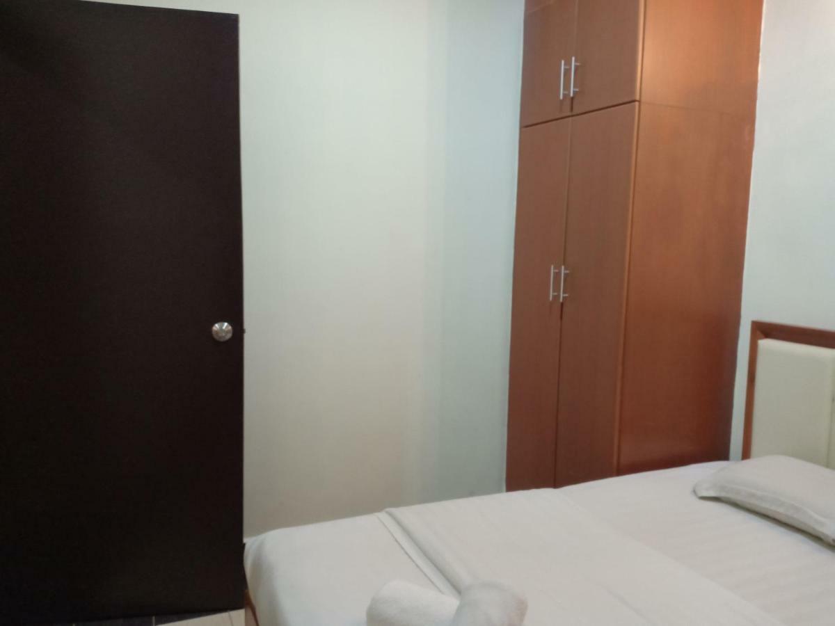 Tc Inn Business Hotel @ Seri Kembangan Kültér fotó