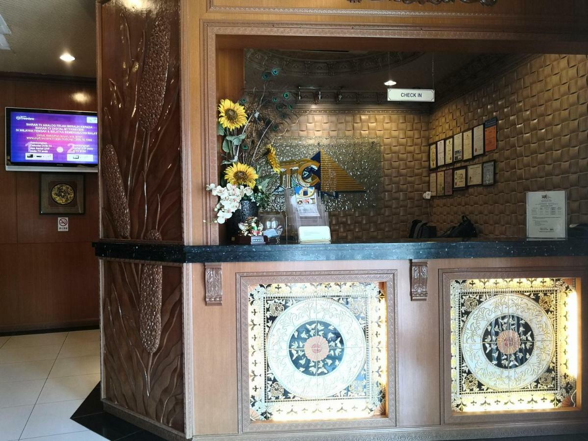 Tc Inn Business Hotel @ Seri Kembangan Kültér fotó