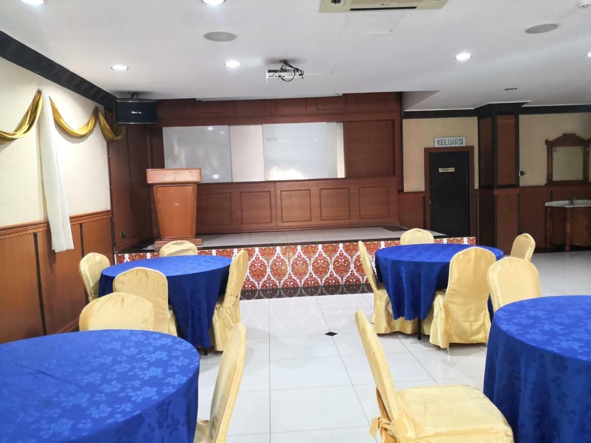 Tc Inn Business Hotel @ Seri Kembangan Kültér fotó
