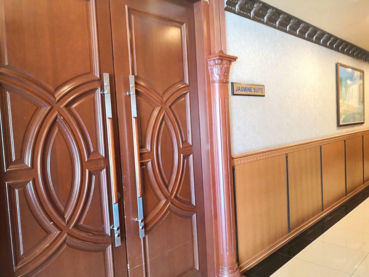 Tc Inn Business Hotel @ Seri Kembangan Kültér fotó